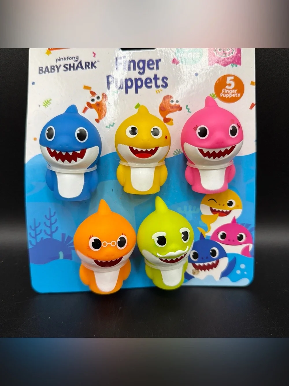 Nickelodeon Baby Shark 5 Pc Finger Puppet Set - Party Favors, Educational, Bath